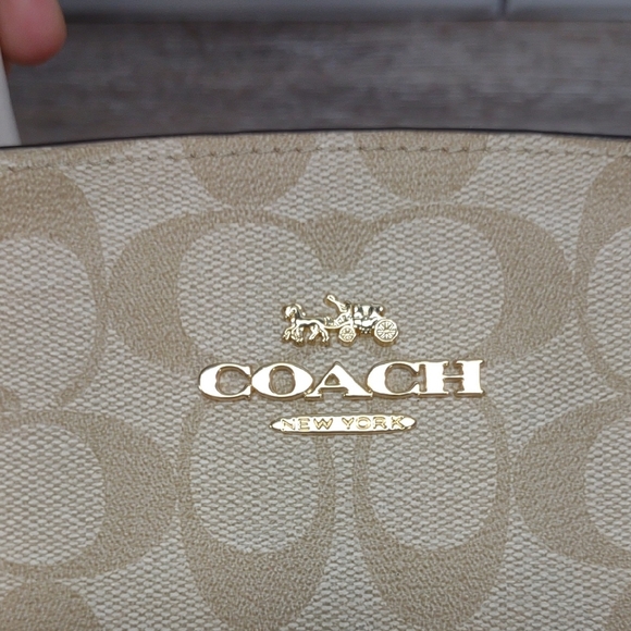 Coach Tan and Cream Satchel - Picture 6 of 14